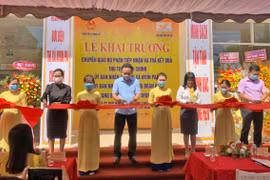 Thị xã Ayun Pa chuyển giao bộ phận một cửa sang bưu điện