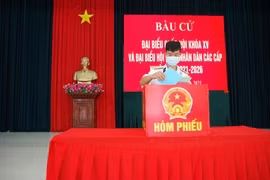 Những lá phiếu khẳng định chủ quyền