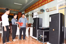 Giảm nghèo về thông tin: Lối mở hiệu quả