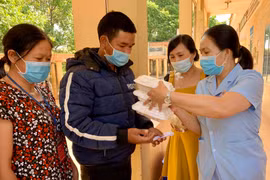 Tháng Nhân đạo 2021: Hướng về người nghèo