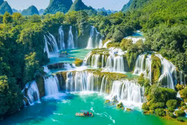 7 thác nước đẹp ngất ngây của vùng Tây Bắc