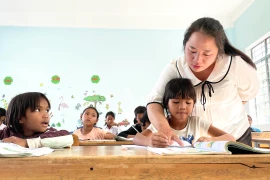 Cô giáo Trần Thị Thúy Ngân: "Không yêu học trò thì tôi không thể theo nghề lâu dài"