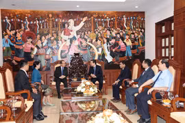 Chủ tịch UBND tỉnh Trương Hải Long tiếp Tổng Lãnh sự quán Lào Souphanh Hadaoheuang