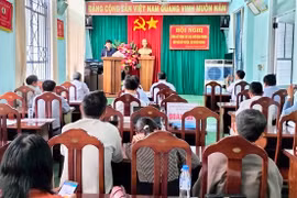 Kiểm tra công nhận loại trừ bệnh phong ở huyện Kbang