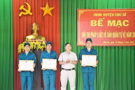 Chư Sê nâng cao chất lượng giáo dục chính trị tư tưởng trong lực lượng dân quân tự vệ, dự bị động viên