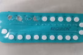 Dùng thuốc tránh thai 4 năm, một phụ nữ bị tắc mạch máu