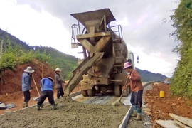 Kbang đầu tư kiên cố hóa hệ thống giao thông nông thôn