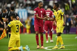 Qatar - Ecuador: Thi đấu bế tắc, chủ nhà nhận thất bại 0-2 trận khai mạc