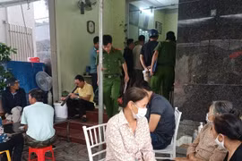 Hai vợ chồng tự tử, nghi do "vỡ họ"