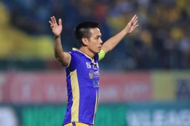 Văn Quyết chấn thương, Hà Nội gặp khó trong cuộc đua vô địch V.League