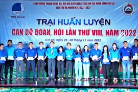 Trao thẻ công nhận huấn luyện viên cấp tỉnh cho 80 trại sinh