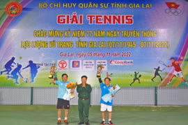 Bế mạc Giải Tennis chào mừng 77 năm Ngày truyền thống lực lượng vũ trang