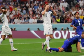 Đội tuyển Anh bị Mỹ cầm hòa trong trận cầu nhiều toan tính