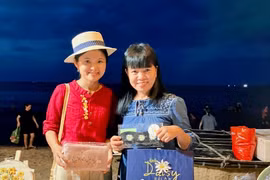 Tái chế vải vụn thành sản phẩm thủ công độc đáo