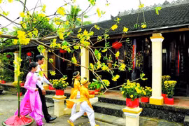 Xông đất đầu năm - phong tục đẹp và lâu đời của người dân Việt