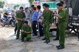 'Phi công trẻ' dùng dao chặt dừa cắt cổ người tình đứt tĩnh mạch