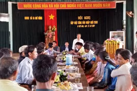 Gặp mặt và tặng quà các công dân chuẩn bị nhập ngũ 2018