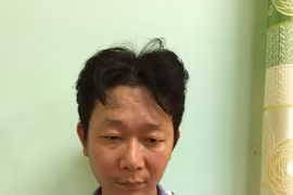 Về quê ăn Tết, đối tượng truy nã 13 năm bị bắt giữ