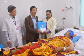 Bảo hiểm Xã hội tỉnh Gia Lai: Thăm, chúc Tết bệnh nhân BHYT