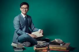 Chàng trai 24 tuổi lan tỏa "tình yêu kiến thức"