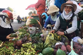 Vui mùa Tết với bà con người Kinh