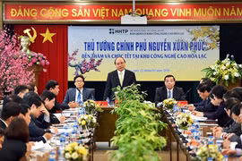 Thủ tướng yêu cầu cụ thể hóa CS thu hút nhân tài cho KCN cao