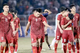 Tuyển trẻ thua liểng xiểng, bóng đá Việt hổng lớp kế cận?