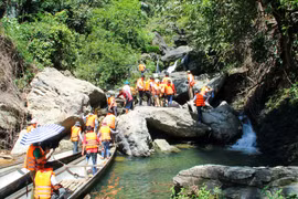 Khe Lạnh - Điểm đến lý tưởng trong những ngày hè ở Huế