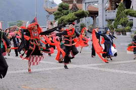 Vạn người nhảy sạp trên đỉnh Fansipan xác lập kỷ lục Việt Nam