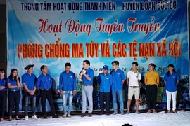 Tuyên truyền tác hại ma túy cho thanh niên xã Ia Đơk