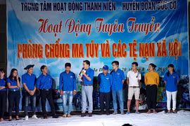 Tuyên truyền tác hại ma túy cho thanh niên xã Ia Đơk