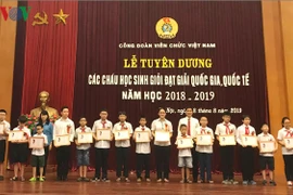 Tuyên dương 186 học sinh đoạt giải quốc gia, quốc tế