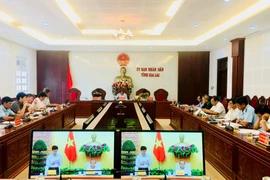 Chú trọng nâng cao an ninh, an toàn hàng không dân dụng