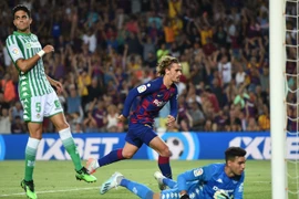 Griezmann tỏa sáng, Barca thắng trận đầu tại La Liga