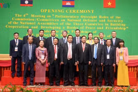 Hội nghị Ủy ban QP-AN Quốc hội 3 nước Việt Nam-Lào-Campuchia