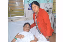 Nghèo khó lại mang trọng bệnh