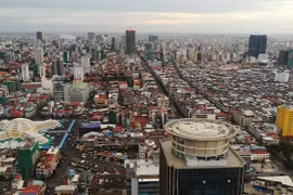 Giới đầu tư Trung Quốc đổ bộ ồ ạt, bất động sản Campuchia bùng nổ