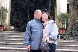 Kỷ luật cảnh cáo PBT Thành ủy quan hệ bất chính với vợ người khác