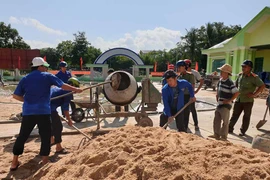 "Đâu cần thanh niên có..."