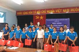 Ia Pa: Phát động phong trào "Chống rác thải nhựa"