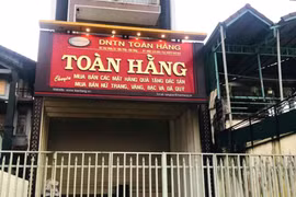 Chủ tịch xã khống chế tên cướp tiệm vàng ở Đắk Nông