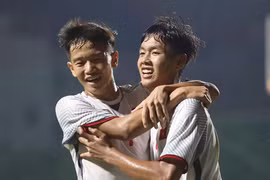 U16 Việt Nam chiếm ngôi đầu bảng sau chiến thắng 7-0