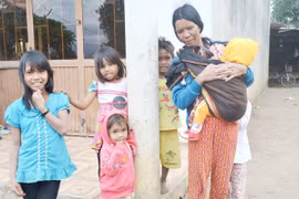 Nghèo vì cưới sớm, đông con