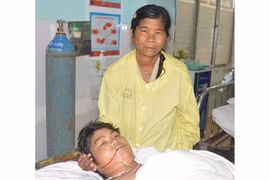 Nhà nghèo gặp "bệnh kép"