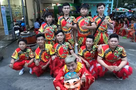 9X khởi nghiệp với nghệ thuật lân sư rồng