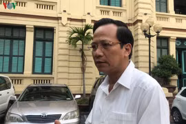 Tăng tuổi nghỉ hưu: Lo lãnh đạo giữ ghế, chiếm chỗ của người trẻ?