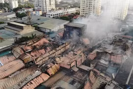 NÓI THẲNG: Vô trách nhiệm kiểu này khác gì tội ác!