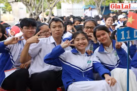 Gia Lai: Rộn ràng Ngày hội khai trường