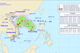 Áp thấp nhiệt đới chồng áp thấp nhiệt đới giật cấp 9 đe dọa Biển Đông