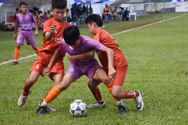 Hùng Nguyễn FC vô địch vòng bảng khu vực Gia Lai giải U13 Yamaha Cup 2019